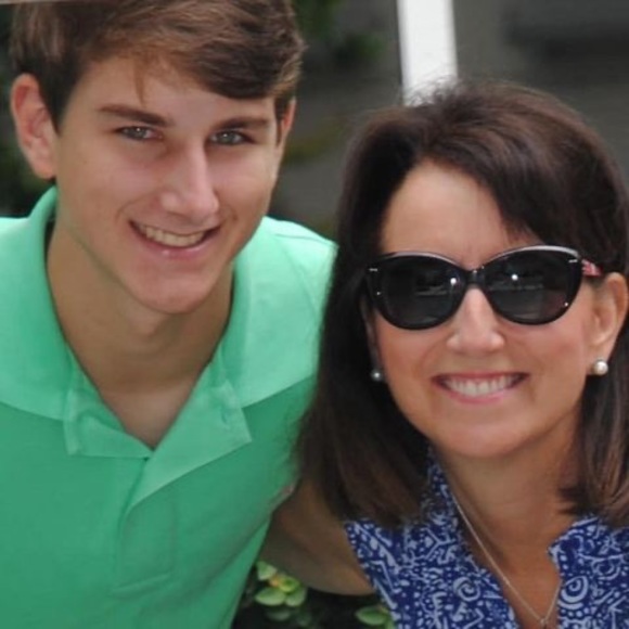 Meet your Posher, Austin - Picture 1 of 1